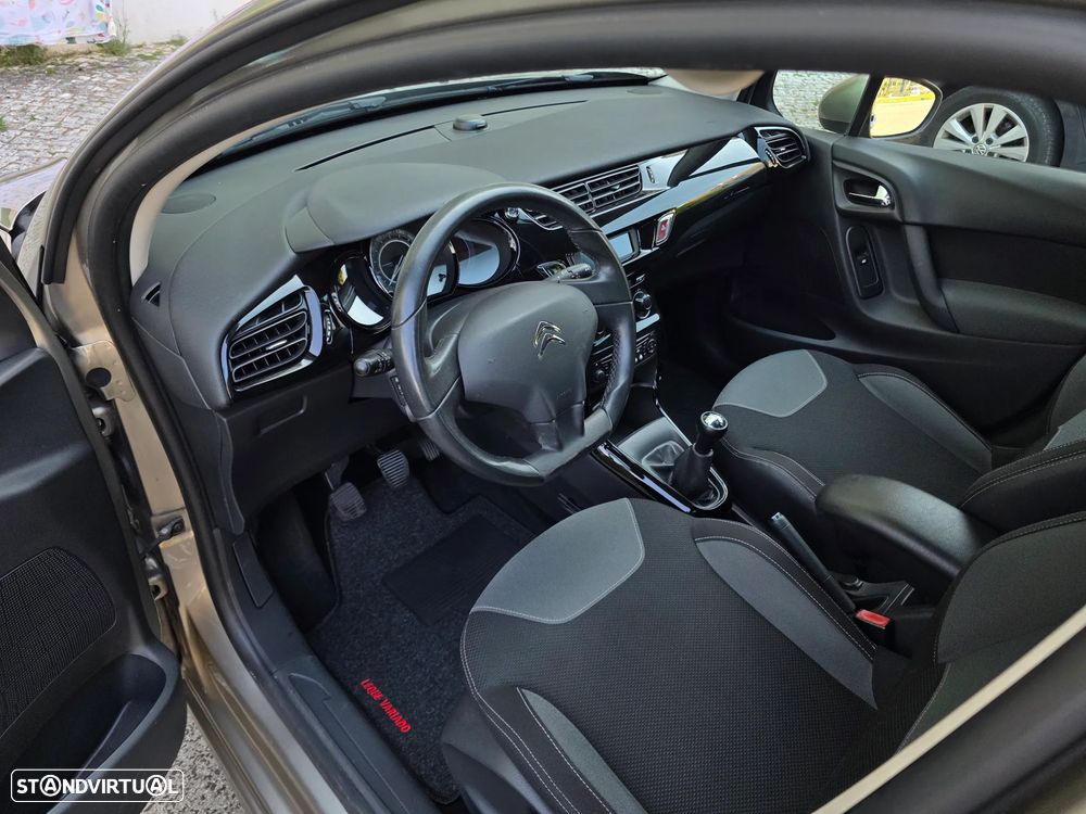 Citroën C3 1.4 HDi Exclusive - 8