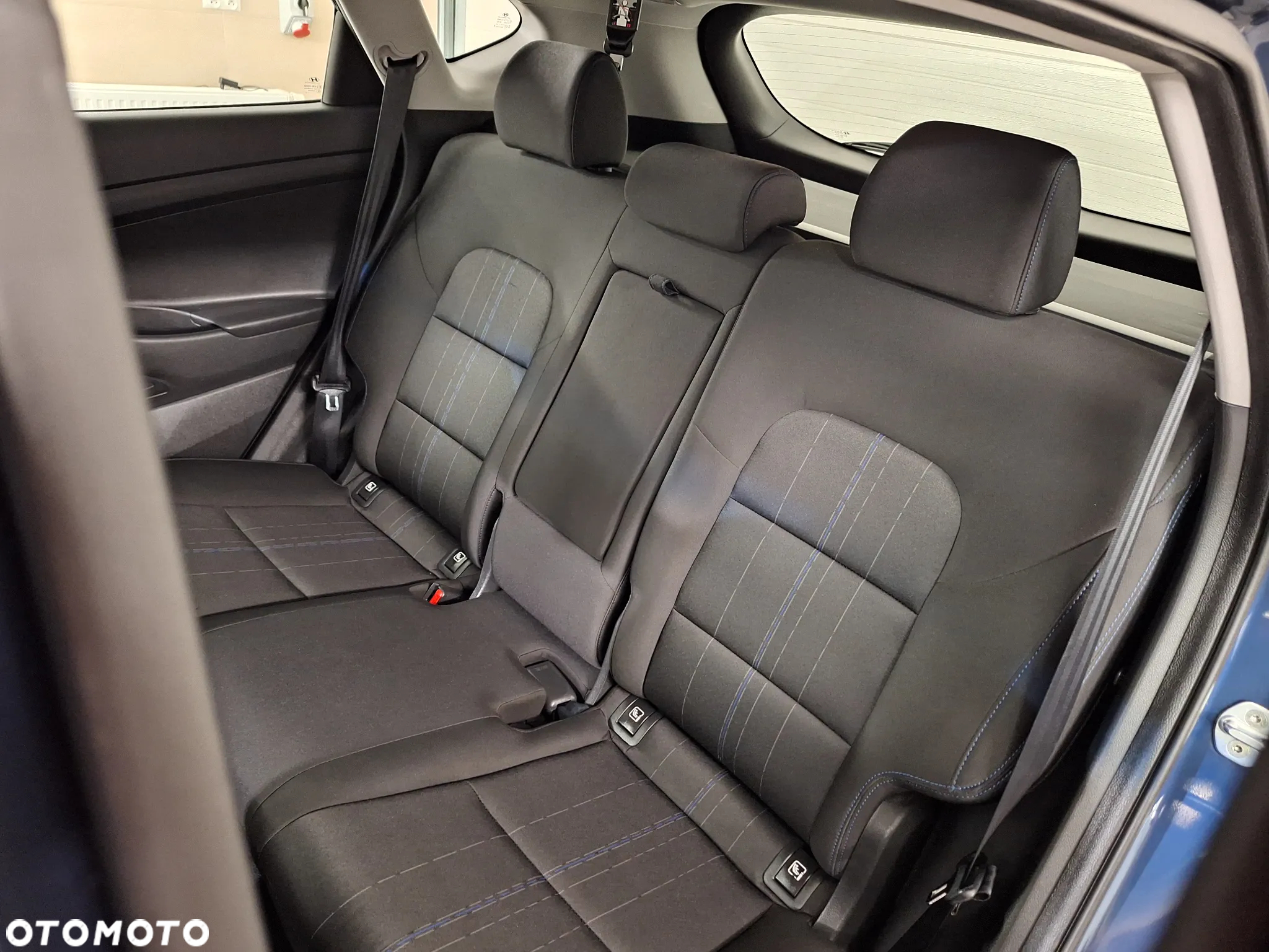 Hyundai Tucson blue 1.6 GDi 2WD Navi - 22