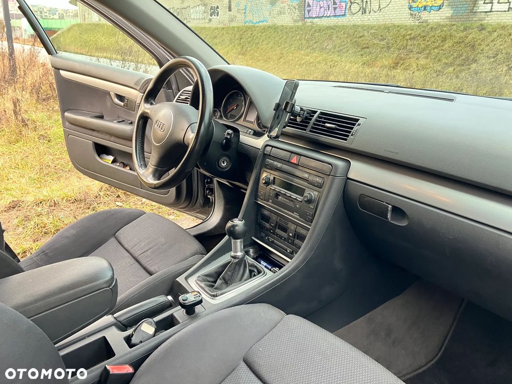 Audi A4 Limousine 1.8T - 12