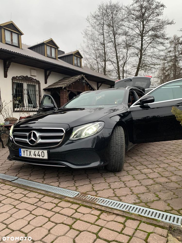 Mercedes-Benz Klasa E 200 d 9G-TRONIC - 3