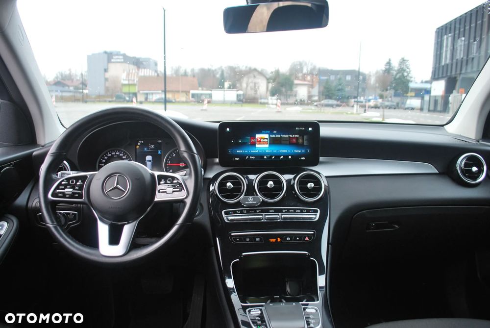 Mercedes-Benz GLC - 7