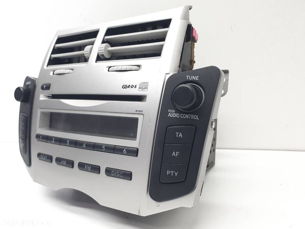RADIO FABRYCZNE 86120-0D200 TOYOTA YARIS II 2006 EUROPA - 2