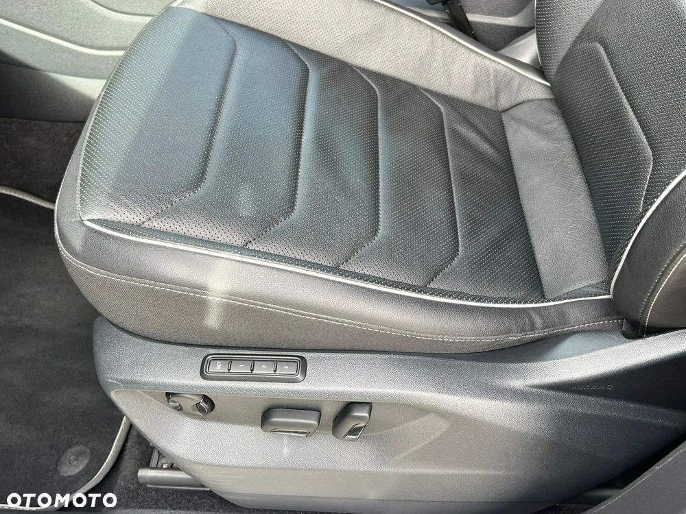 Volkswagen Tiguan Allspace 2.0 TDI 4Mot R-Line DSG - 17