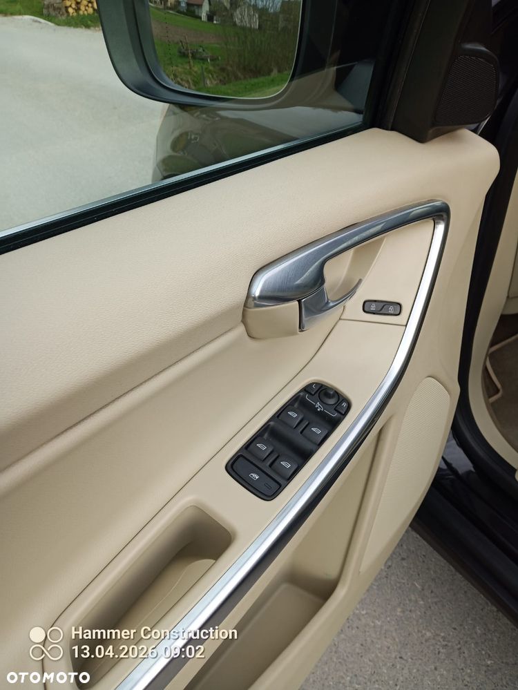 Volvo XC 60 2.4D AWD Summum - 6