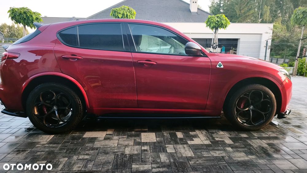Alfa Romeo Stelvio 2.9 V6 Bi-Turbo Quadrifoglio Q4 - 27