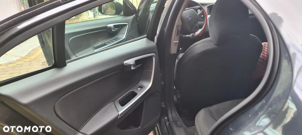 Volvo S60 D3 RDesign - 10