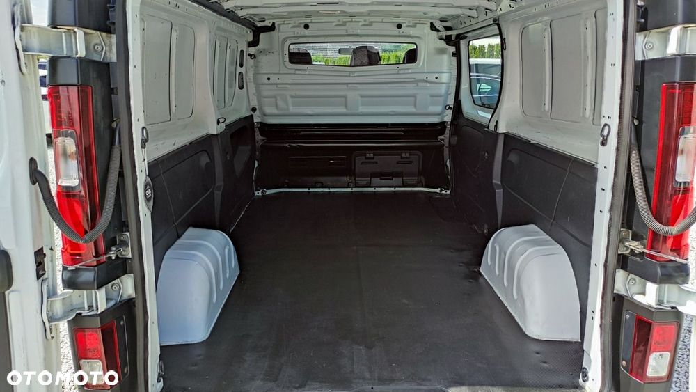 Renault Trafic - 27