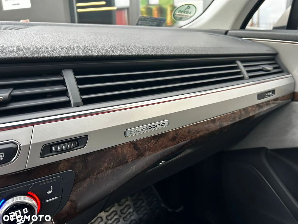Audi Q7 - 27