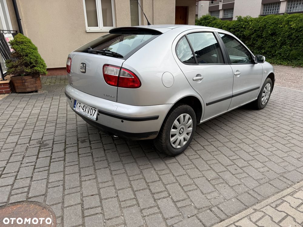 Seat Leon 1.6 Signo - 6