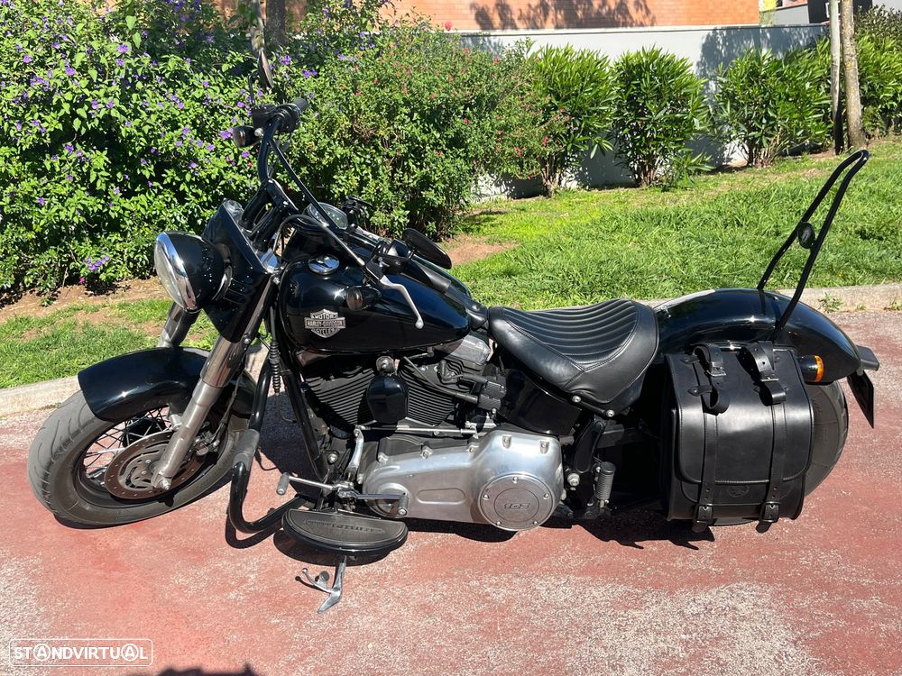 Harley-Davidson FLST - 16