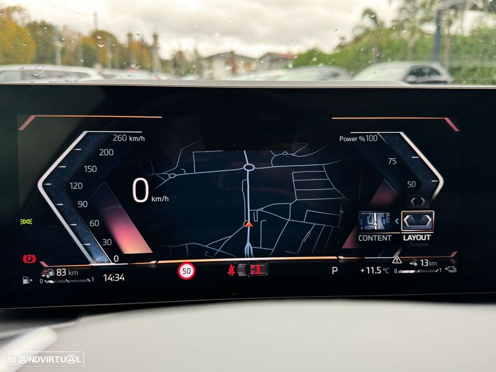 BMW 330 e Touring Corporate Edition Auto - 27