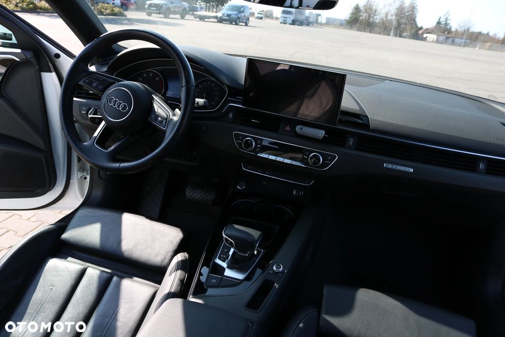 Audi A4 Limousine 2.0 TFSI quattro S tronic design - 21