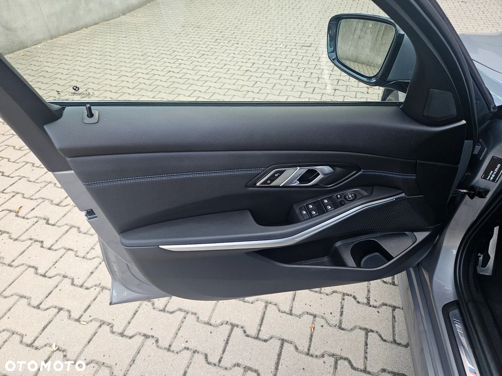 BMW Seria 3 - 9