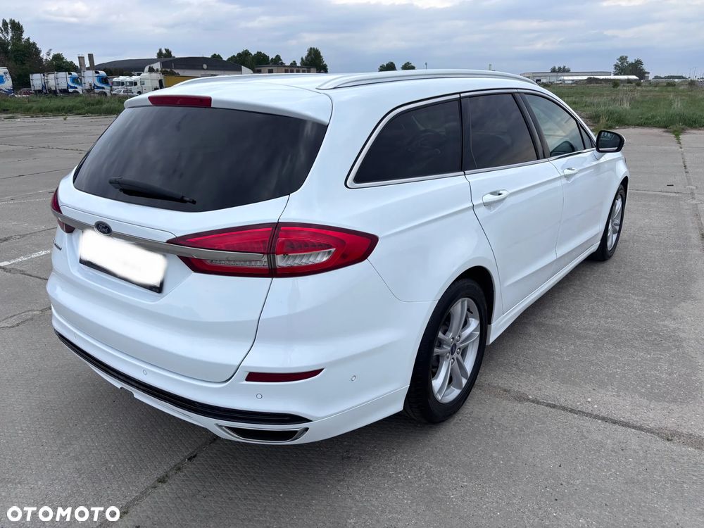 Ford Mondeo 2.0 TDCi Titanium PowerShift - 6