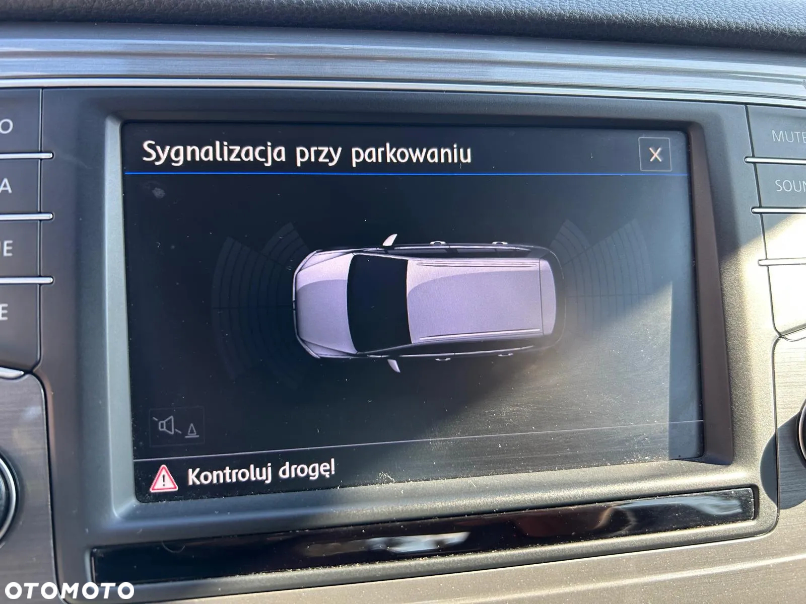 Volkswagen Golf Sportsvan 1.4 TSI BlueMotion Technology DSG Allstar - 25