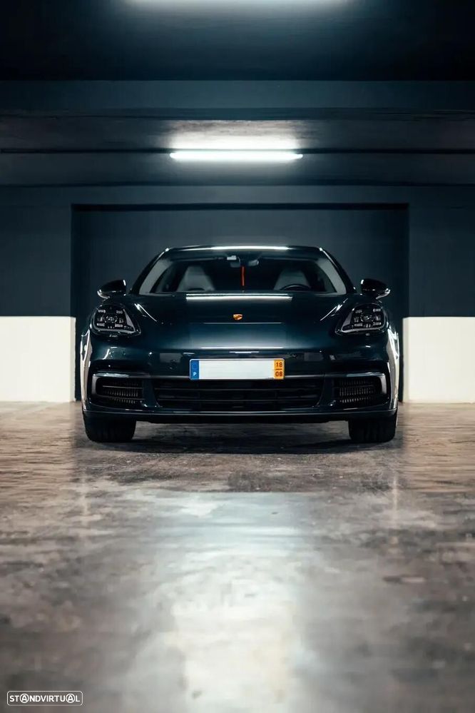 Porsche Panamera Sport Turismo — fotografia 17