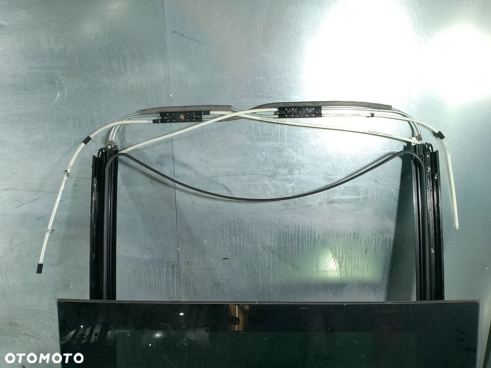 DACH PANORAMICZNY PANORAMA SZYBA MAYBACH X222 619836104/05 - 3