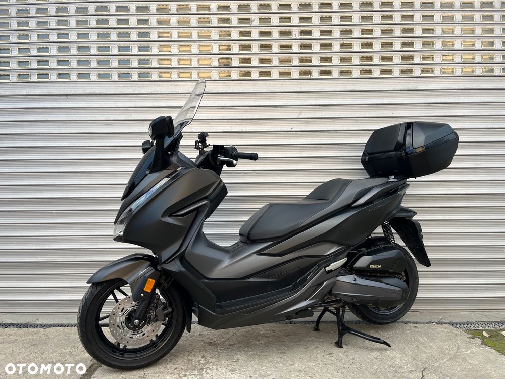 Honda NSS - 40