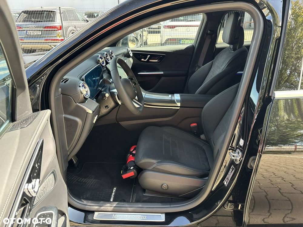 Mercedes-Benz GLC 220 d 4Matic 9G-TRONIC AMG Line Advanced - 10