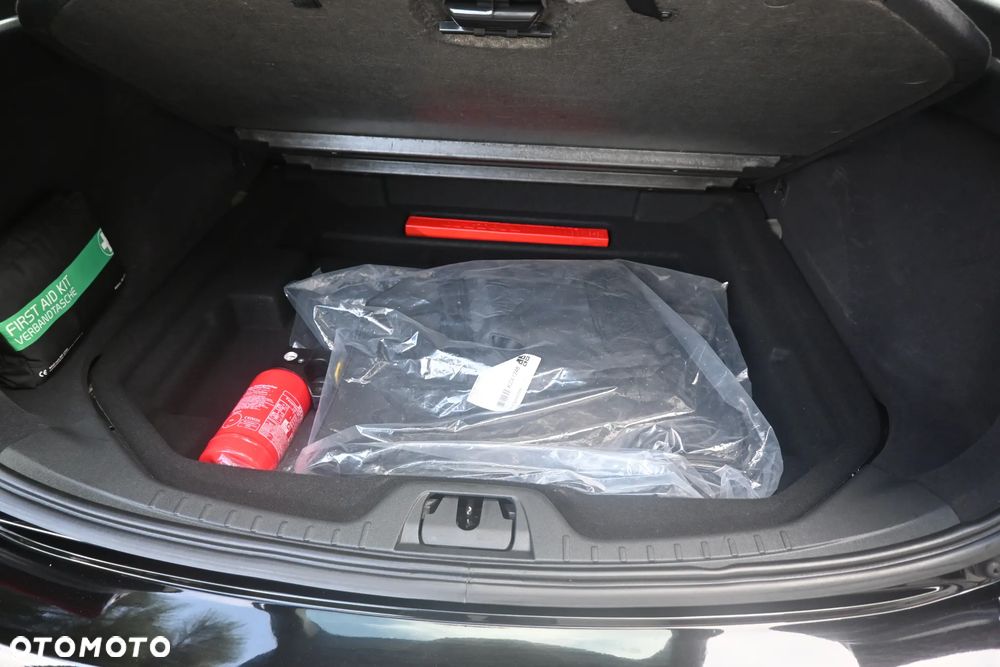 Volvo V60 D2 Drive-E Dynamic Edition (Kinetic) - 22