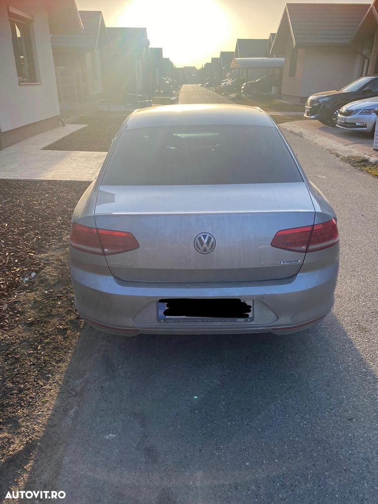 Volkswagen Passat 2.0 TDI Comfortline - 5