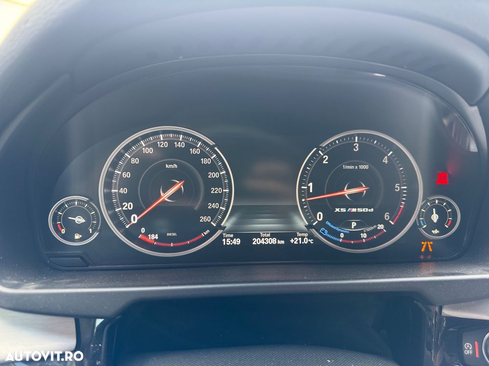 BMW X5 M M50d - 9