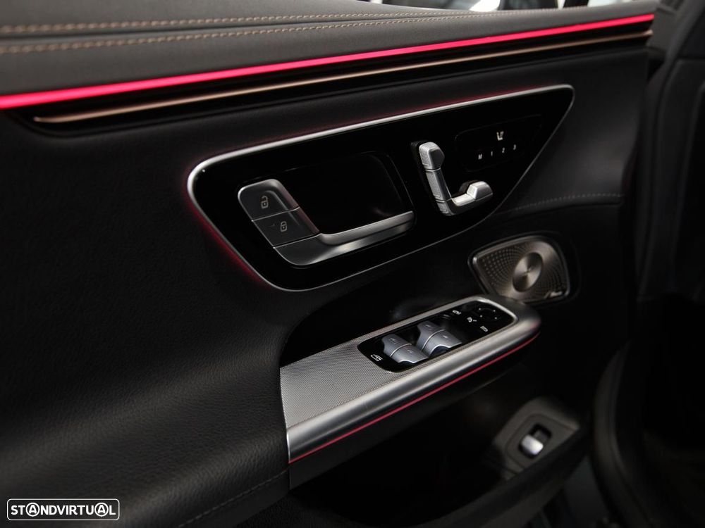 Mercedes-Benz EQE 350 Electric Art - 15