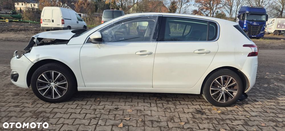 Peugeot 308 1.2 PureTech Active S&S - 6