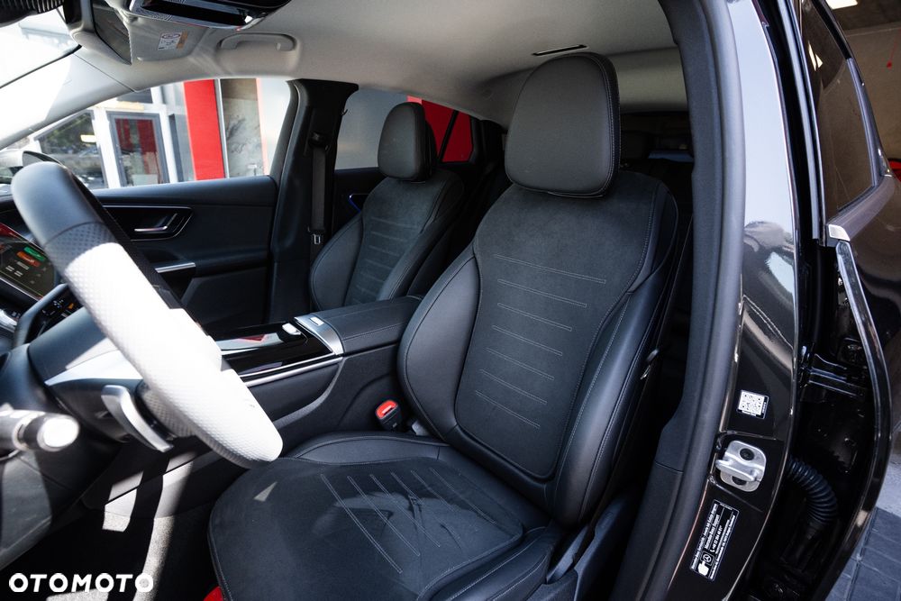 Mercedes-Benz GLC 200 mHEV 4-Matic AMG Line - 16