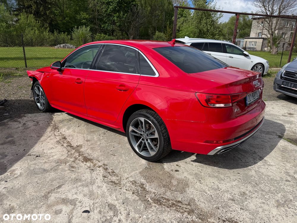 Audi A4 Limousine 35 TFSI mHEV S Line S tronic - 12