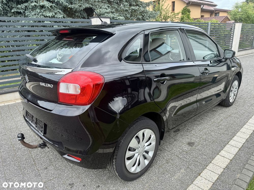 Suzuki Baleno 1.2 Dualjet Club - 4