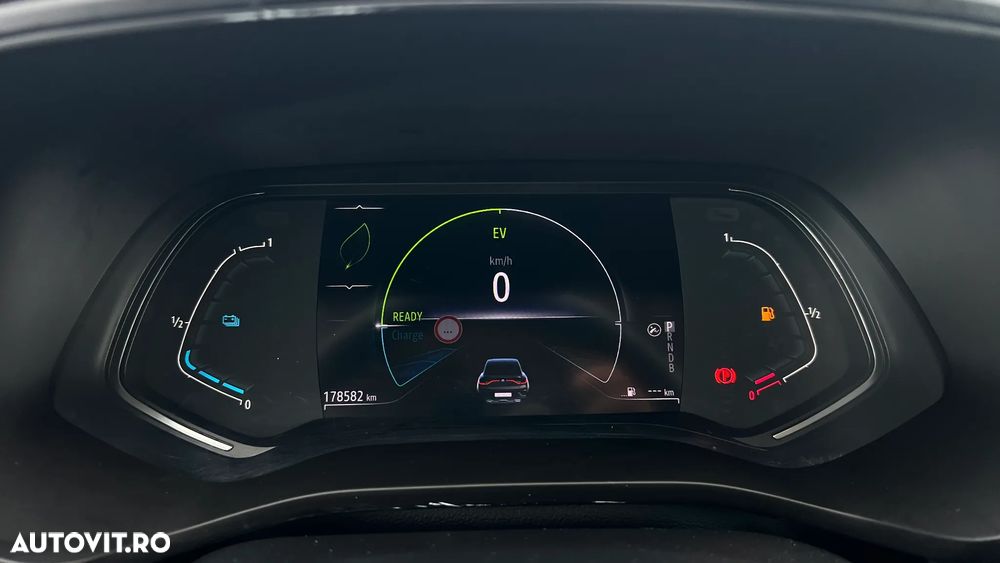 Renault Arkana E-TECH 145 Techno - 23