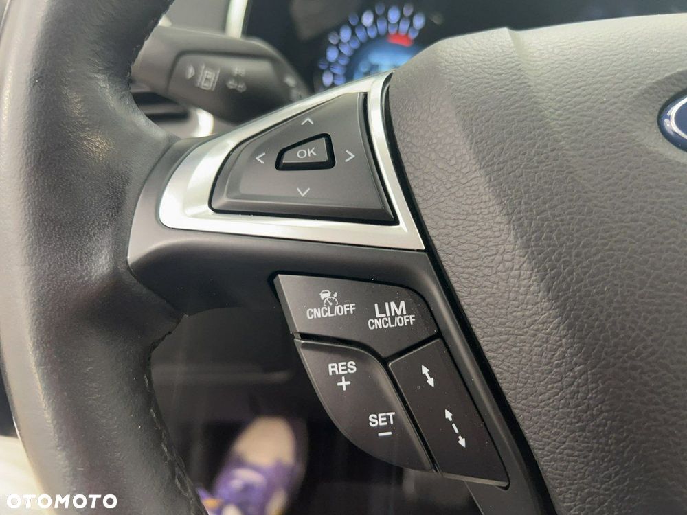 Ford Galaxy 2.0 EcoBlue Titanium - 23