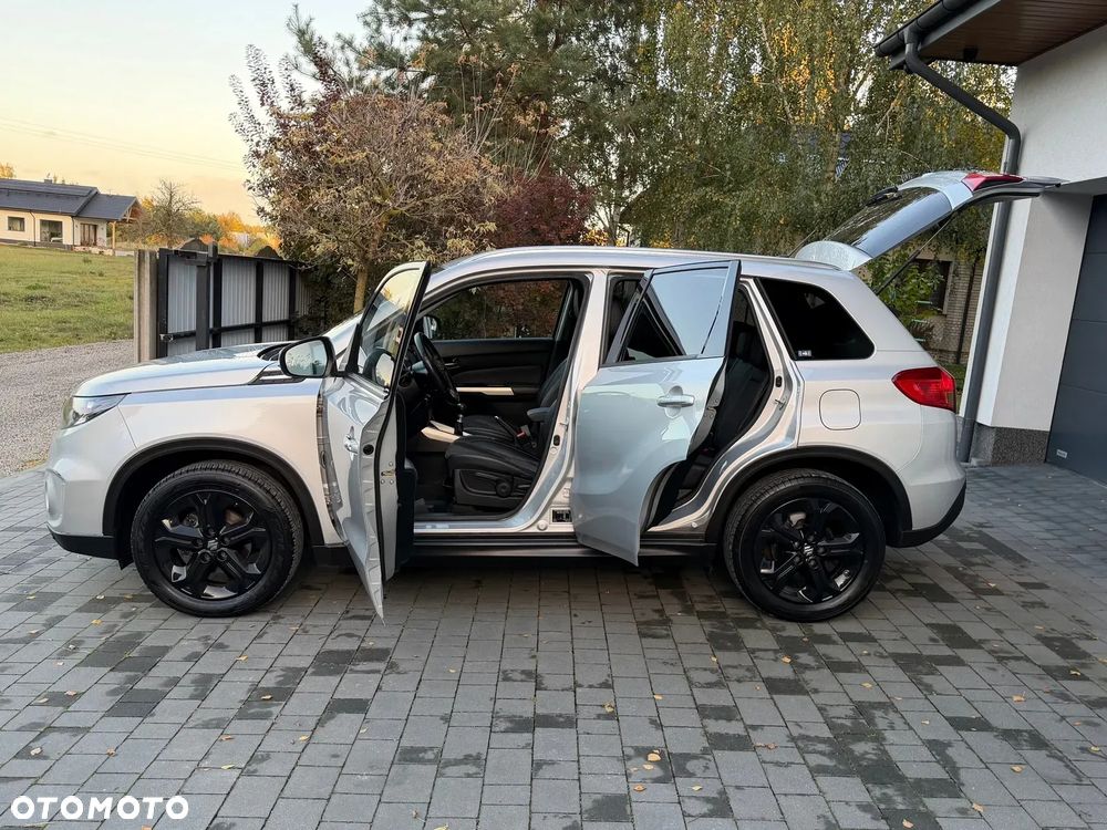 Suzuki Vitara 1.4 Boosterjet Premium 2WD - 18