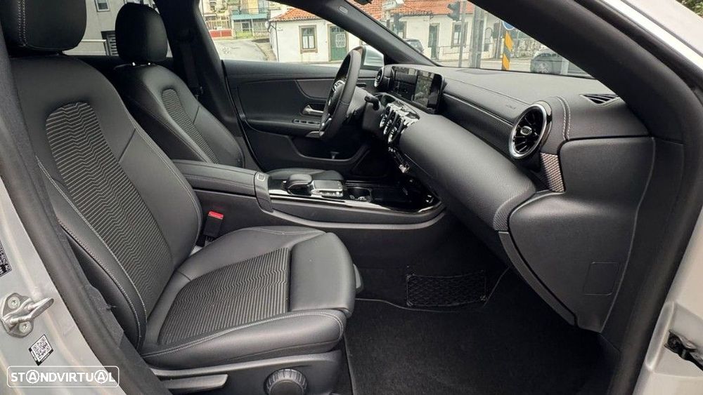 Mercedes-Benz CLA 200 - 18