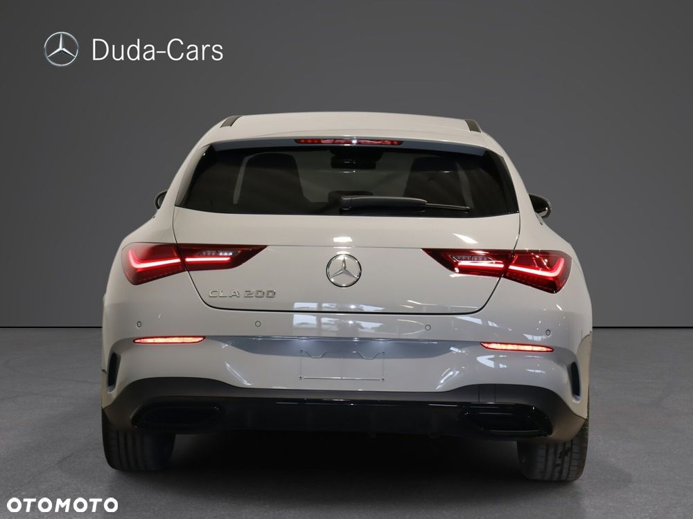 Mercedes-Benz CLA 200 AMG Line 7G-DCT - 4