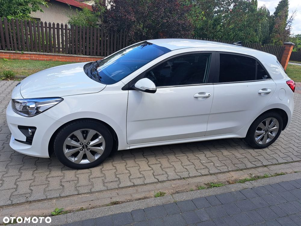 Kia Rio 1.2 L Business Line - 1