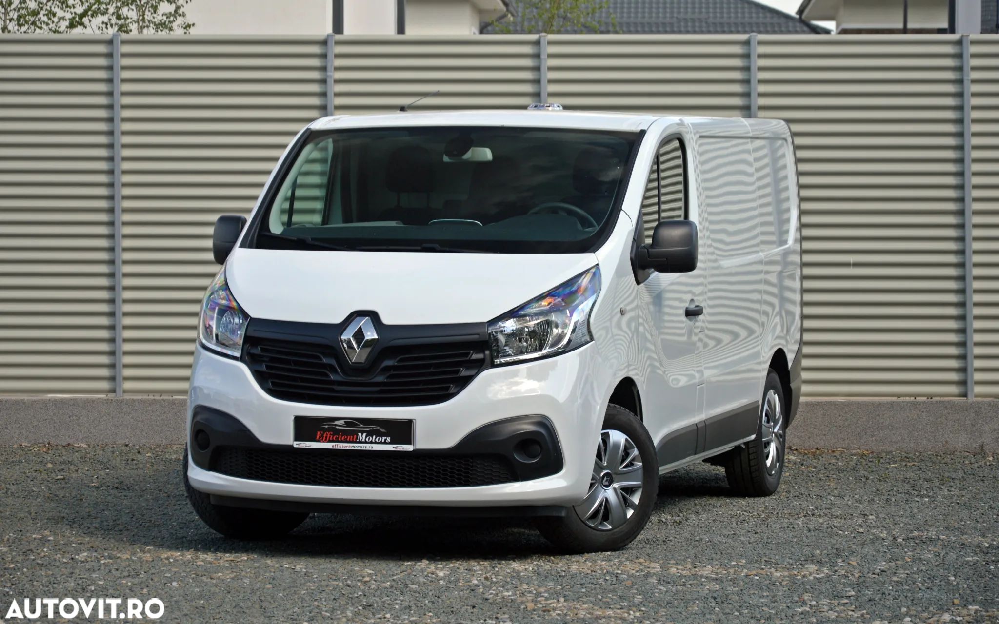 Renault Trafic - 1