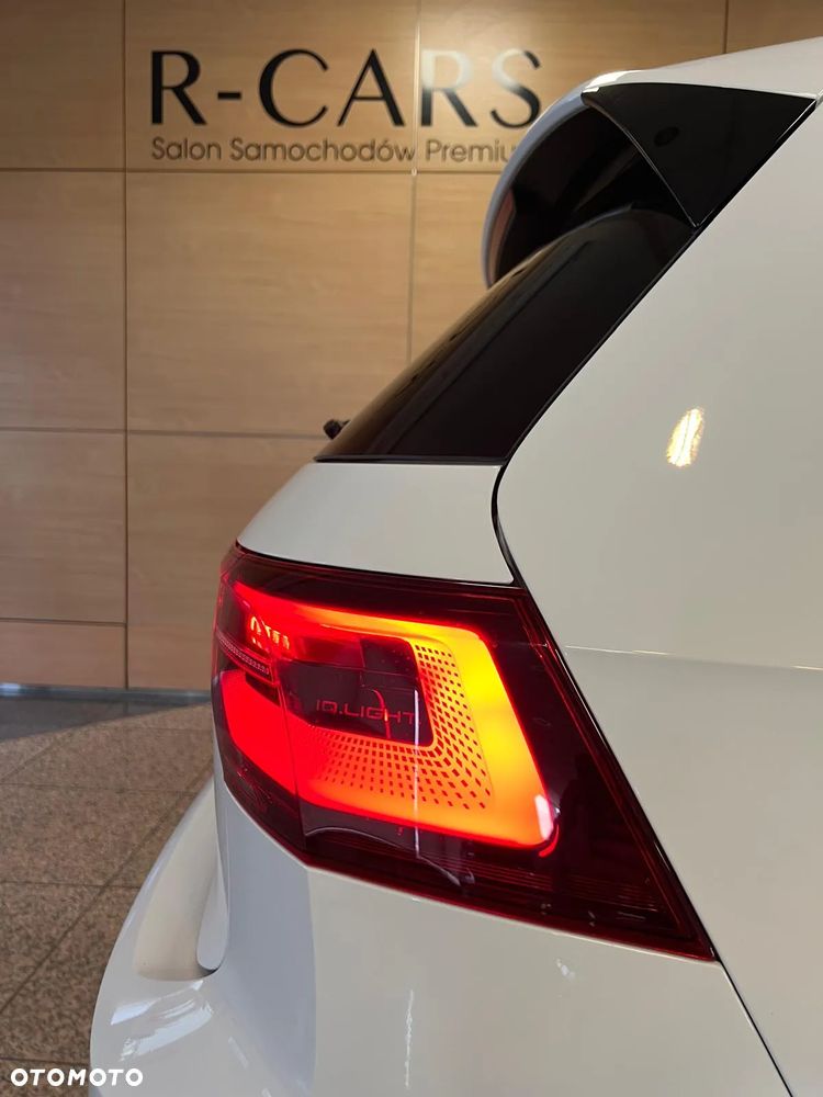 Volkswagen Golf VIII 2.0 TSI GTI DSG - 34