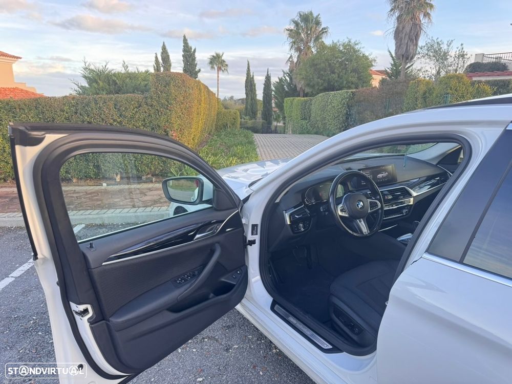 BMW 530 e Aut. Luxury Line - 3