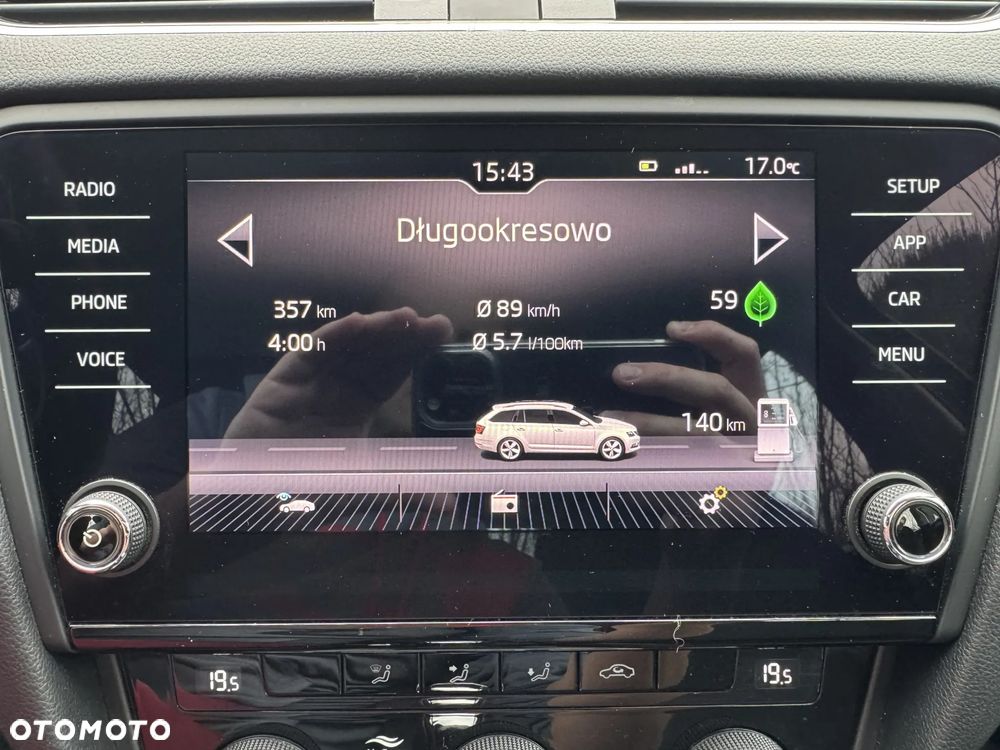 Skoda Octavia 2.0 TDI Ambition DSG - 18