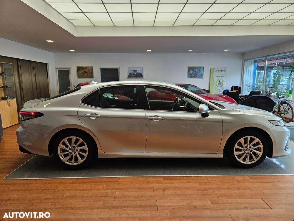 Toyota Camry 2.5 Business - 5