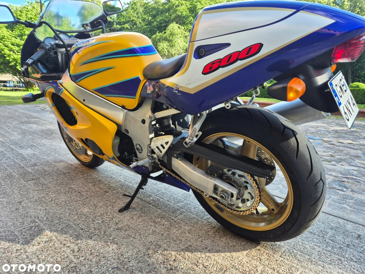 Suzuki GSX-R - 12