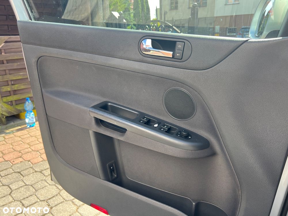 Volkswagen Golf Plus 1.9 TDI Edition - 22
