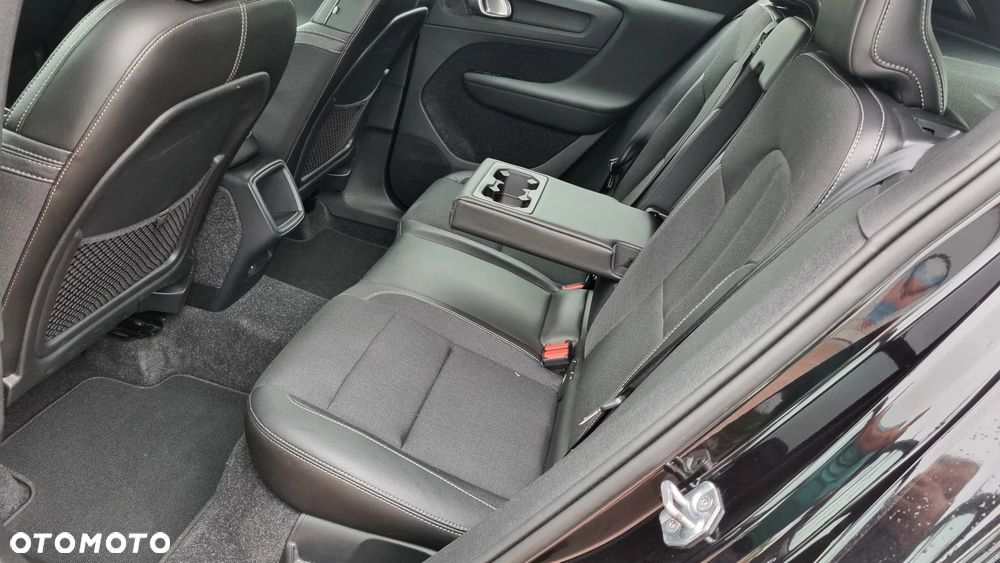 Volvo XC 40 D3 - 16