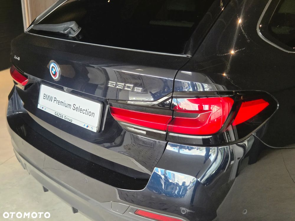 BMW Seria 5 530e M Sport sport - 26