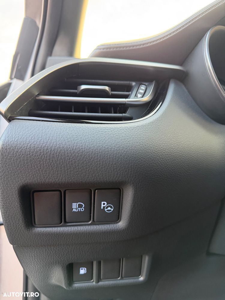 Toyota C-HR Lounge - 21