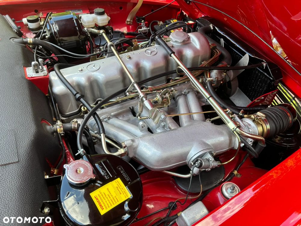 Mercedes-Benz SL - 20