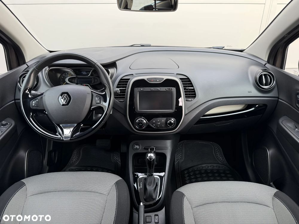 Renault Captur - 19