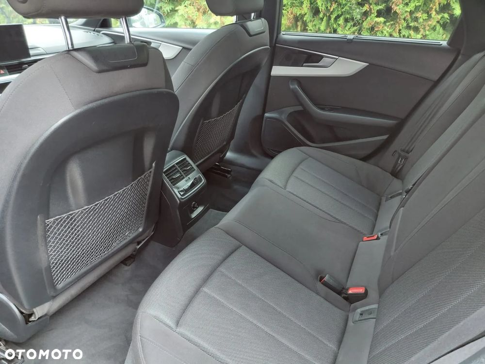 Audi A4 - 21